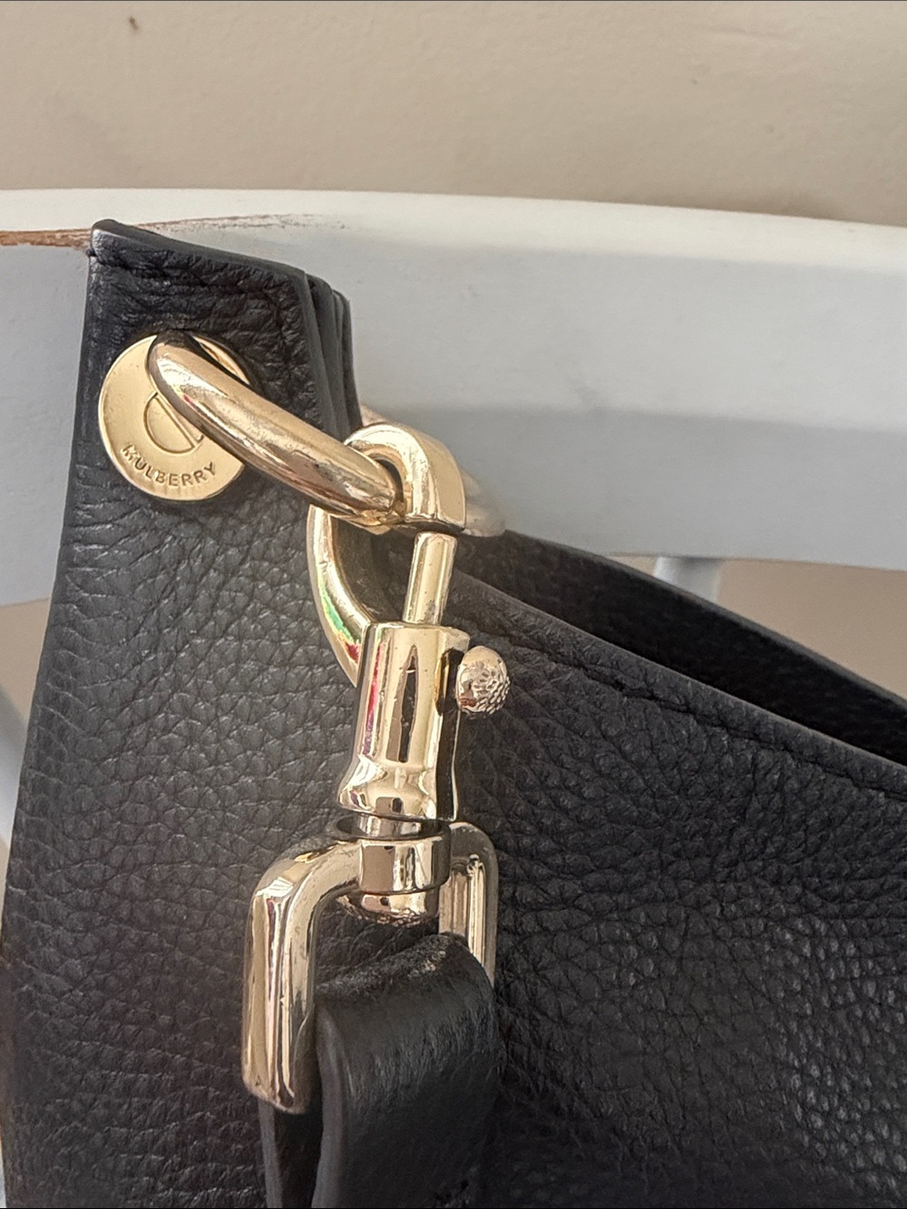 Mulberry Black Leather Shoulder Bag with Gold Hardware - Picture 3 of 9